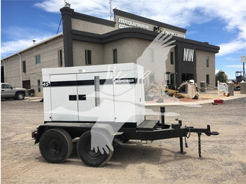  2000 MULTIQUIP WHISPERWATT DCA45SSIU2 16487 - Generator set