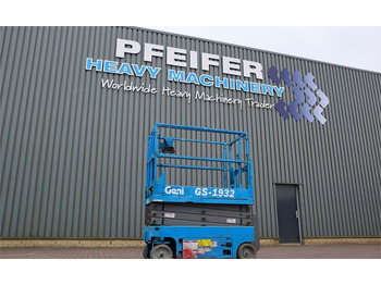 Scissor lift Genie GS1932 Electric, Working Height 7.8 m, 227kg Capac: picture 1