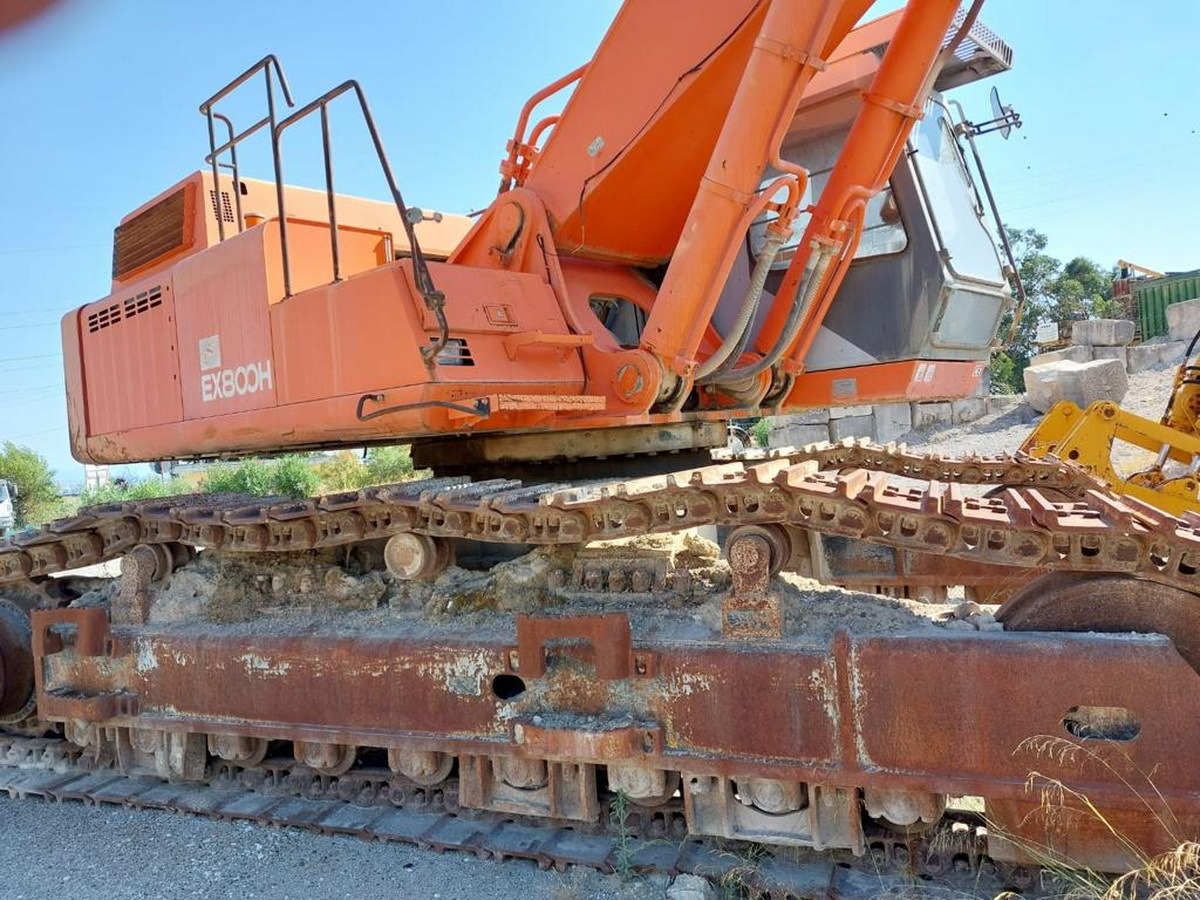 Crawler excavator HITACHI EX800H: picture 3
