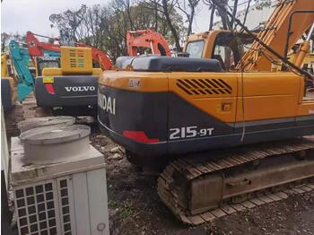 Crawler excavator HYUNDAI R215-9T: picture 4