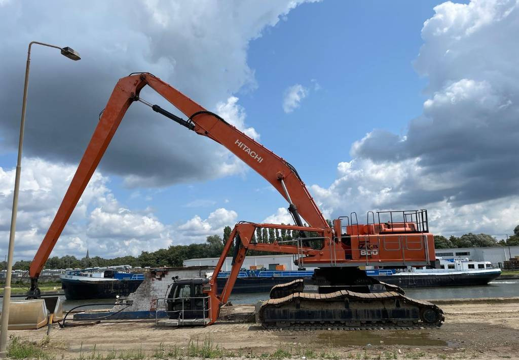 Lease a Hitachi ZX 800 (5100HRS ONLY)  Hitachi ZX 800 (5100HRS ONLY): picture 1