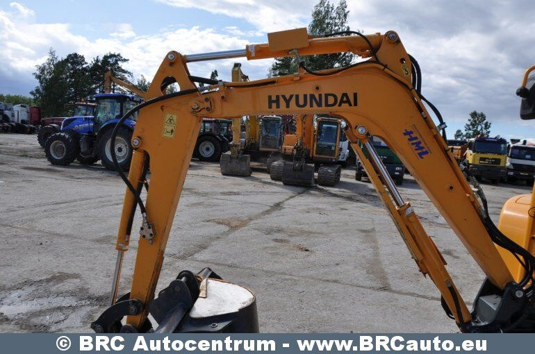 Mini excavator Hyundai R25Z-9AK: picture 13
