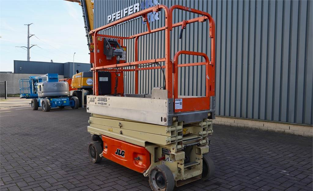 Scissor lift JLG 1930ES Electric, 7.72m Working Height, 227kg Capac: picture 9