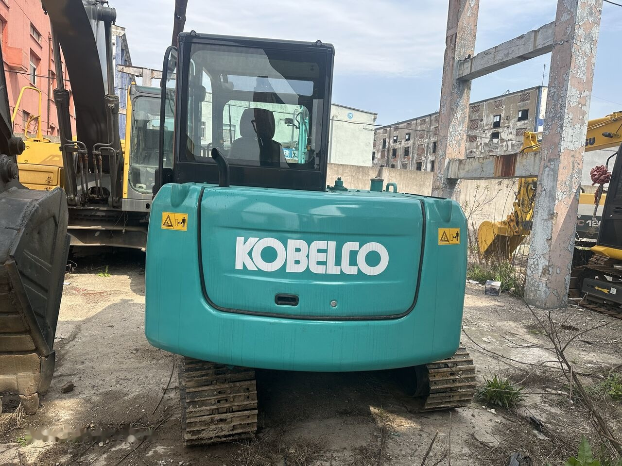 Crawler excavator Kobelco SK60: picture 6