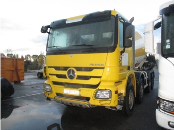 Concrete mixer truck MERCEDES-BENZ ACTROS 32X44: picture 1