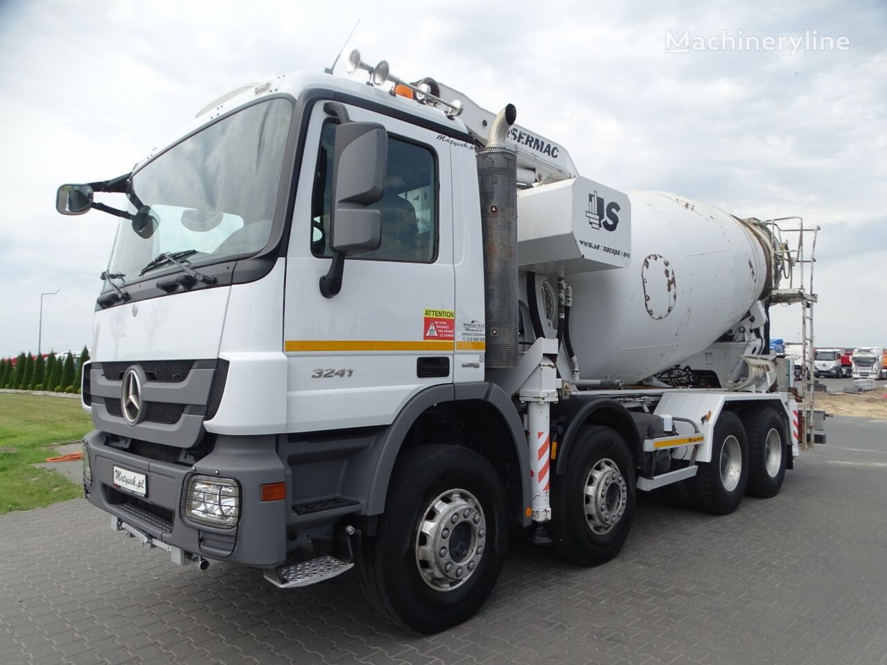 Concrete mixer truck Mercedes-Benz ACTROS 3241 / CEMENTMIXER + PUMP SERMAC 3Z24 - 24 M / EURO 5 / R: picture 2