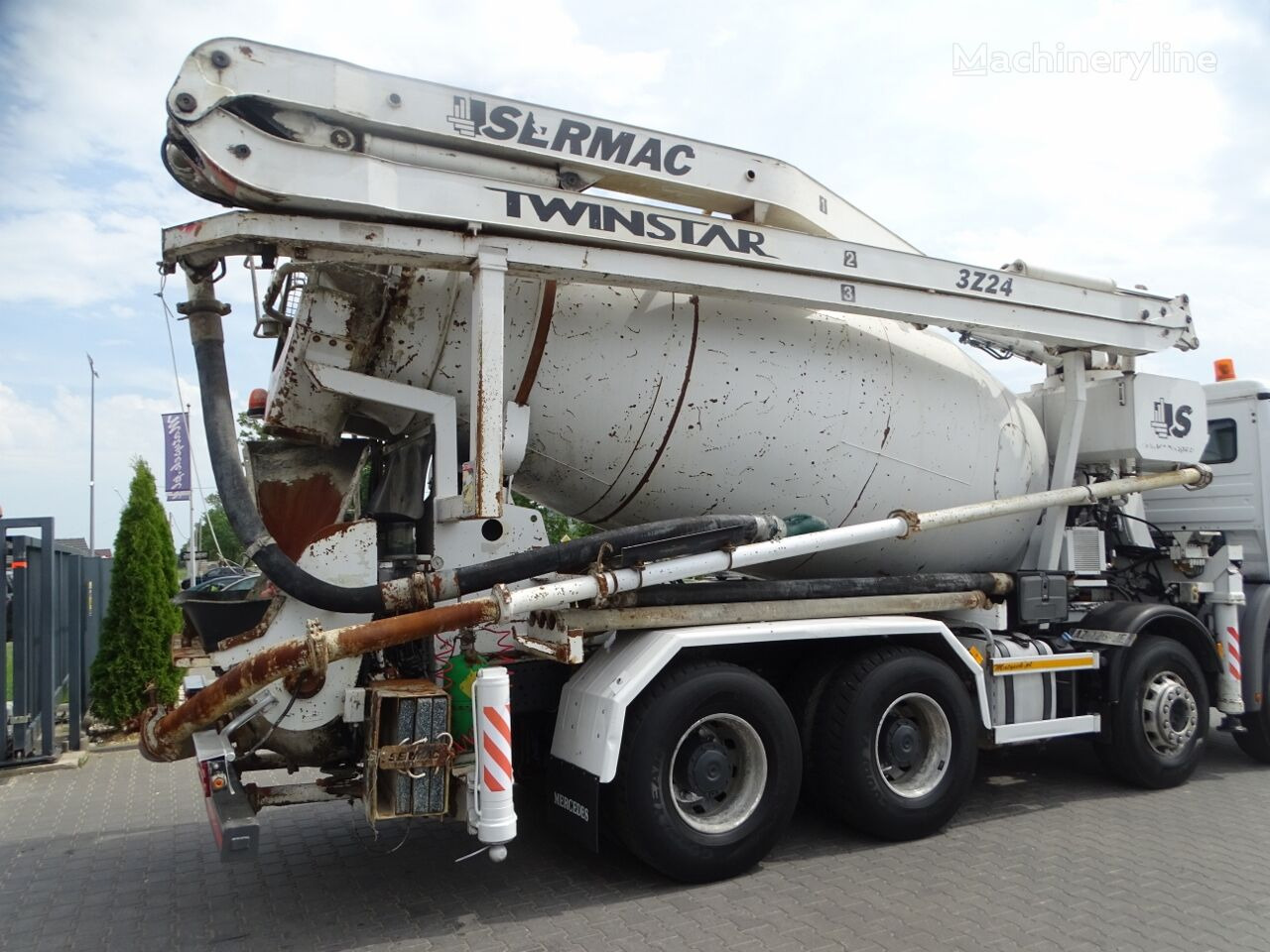 Concrete mixer truck Mercedes-Benz ACTROS 3241 / CEMENTMIXER + PUMP SERMAC 3Z24 - 24 M / EURO 5 / R: picture 22