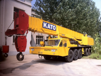 KATO 100 TONES - Mobile crane