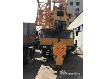 Mobile crane LIEBHERR LTM 1140