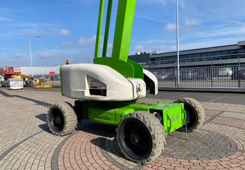 Articulated boom Niftylift HR28 Hybrid 4x4 Articulated Boom Work Lift 2800cm: picture 30