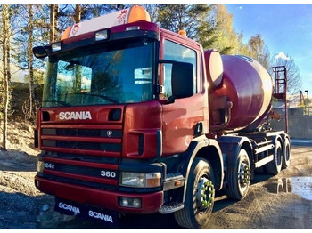 Concrete mixer truck SCANIA P124