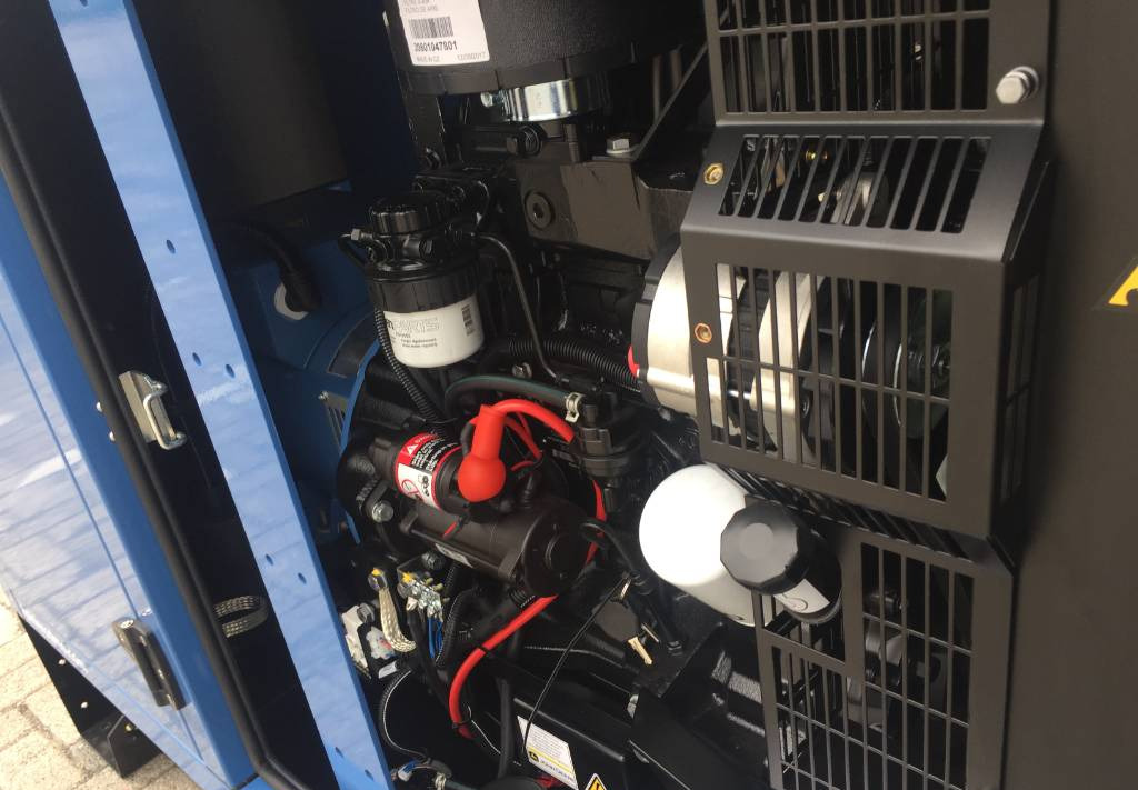 Generator set Sdmo J33 - 33 kVA Generator - DPX-17101: picture 8