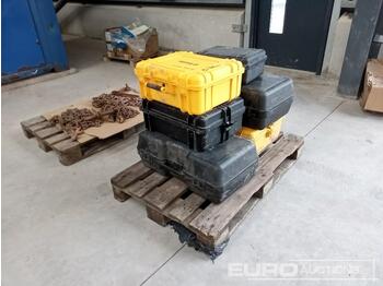 Workshop equipment Cases to suit Surveying Equipment (6 of): picture 1