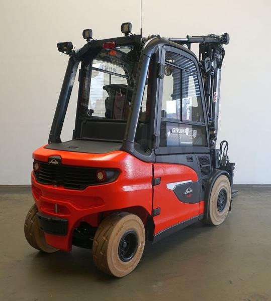 Electric forklift Linde X 35 1252: picture 2