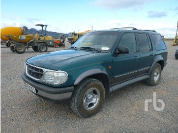 Ford EXPLORER 4.0I 4X4 - Municipal/ Special vehicle