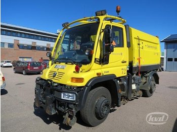 Unimog U400L -03  - Road sweeper