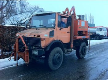 Unimog 424 4x4 - Municipal/ Special vehicle