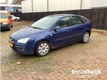 Car Ford 1.8 TDCI Trend: picture 1