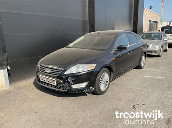 Car Ford Mondeo: picture 1