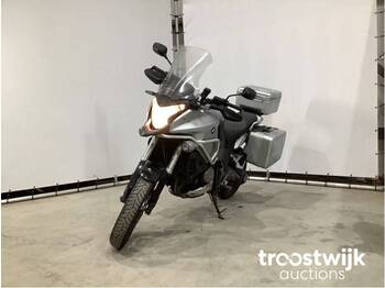 Motorcycle Honda Vfr1200x SC70: picture 1