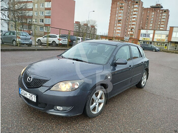 Car Mazda 3: picture 1