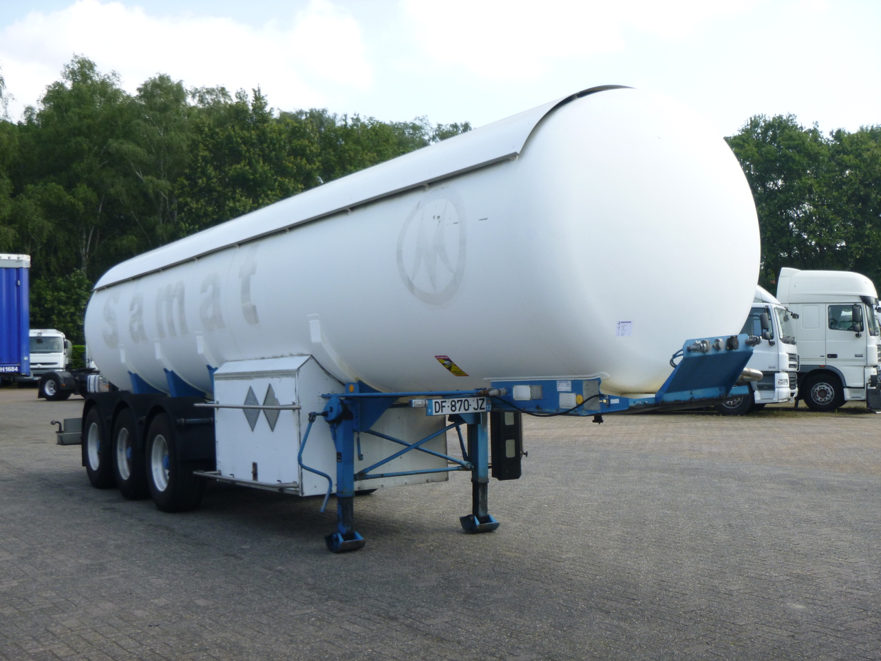 Tank semi-trailer for transportation of gas Guhur Low-pressure gas tank steel 31.5 m3 / 10 bar (methyl chloride): picture 2
