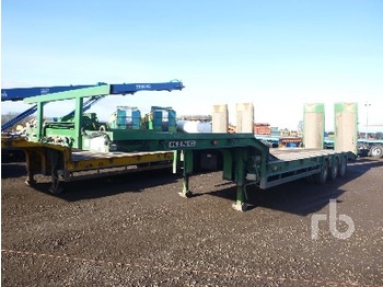 King GTS44 Tri/A - Low loader semi-trailer