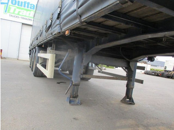 Curtainsider semi-trailer Renders steering axles: picture 3