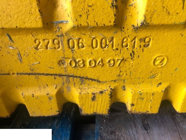 Axle and parts for Construction machinery Clark Hurth - Obudowa Mostu: picture 2