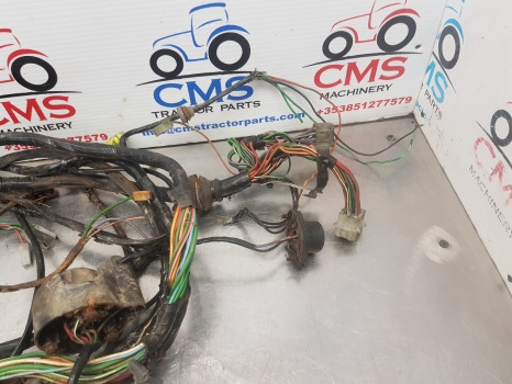 Cables/ Wire harness Ford 4630, 4830, 5030, 3930, Cab Wiring Loom E9nn13n500ab, 83987577: picture 3