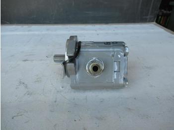Steering pump for Construction machinery Hitachi 9217993: picture 1