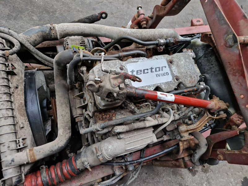 Engine Iveco TECTOR F4AE0481C: picture 9