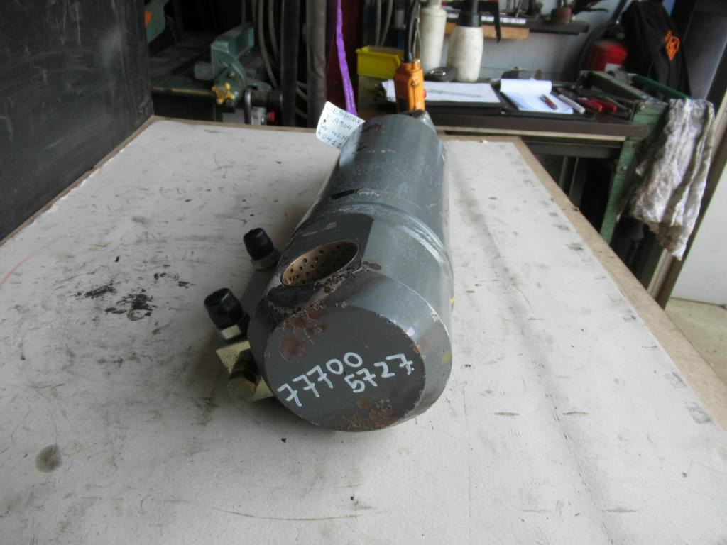 Hydraulic cylinder for Excavator Liebherr A904C -: picture 2
