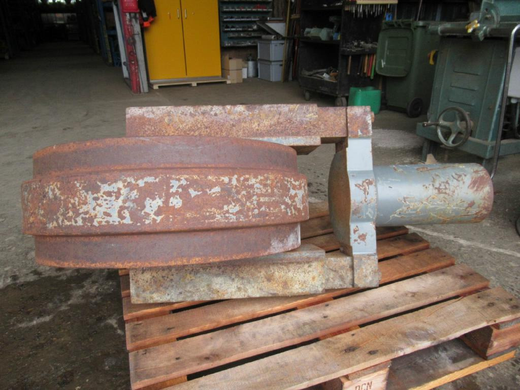 Undercarriage parts for Construction machinery Liebherr R954B -: picture 2