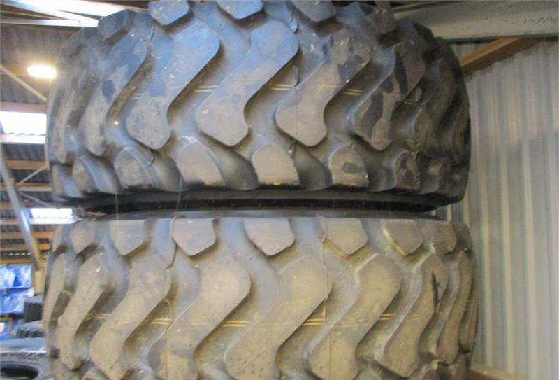 Tire for Agricultural machinery Michelin 20,5R25 Komplet fabriksnyt sæt på Volvo fælge.: picture 5