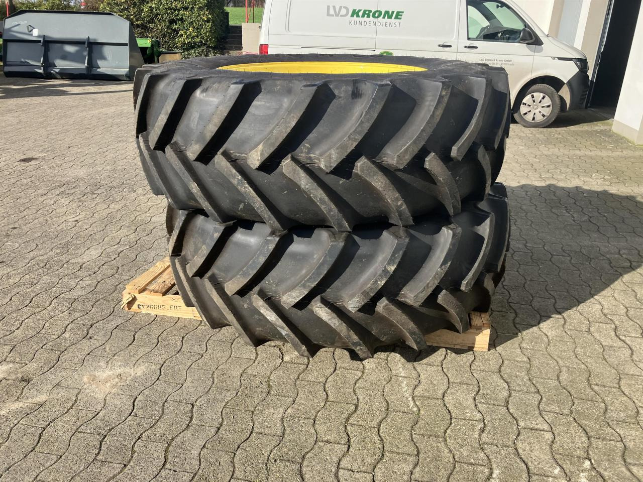 Tire for Agricultural machinery Mitas 520/70R38: picture 3