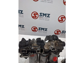 Engine and parts for Truck Renault Occ oliefilterhuis Renault: picture 1