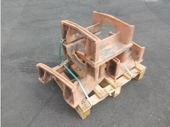 Undercarriage parts for Crawler excavator Track Guards to suit Volvo EC380 (3 of): picture 1