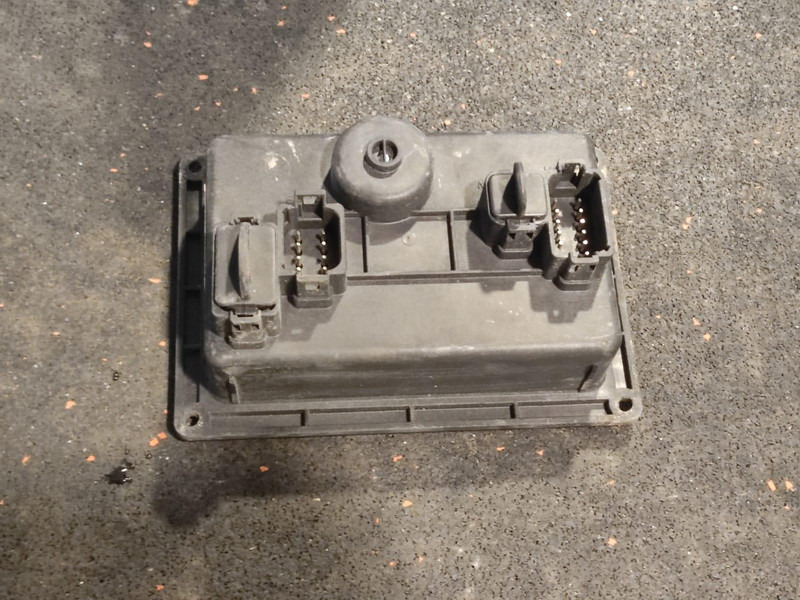 Engine for Truck Volvo PENTA TAD872VE / TAD873VE INDUSTRIAL ENGINES / 21898783 MONITORING MODULE: picture 8