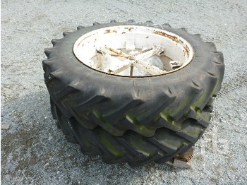 Continental 13.6-36 Quantity Of 2 - Wheels and tires