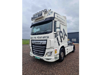 DAF XF 530 - Tractor unit: picture 1