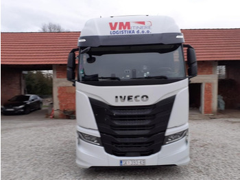 Tractor unit IVECO S-WAY