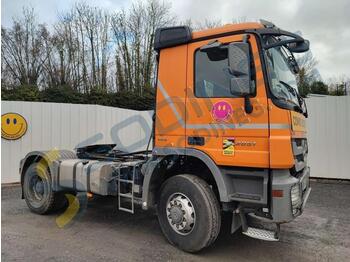 Tractor unit Mercedes ACTROS 2051: picture 1