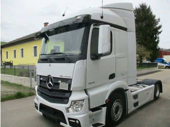 Tractor unit Mercedes-Benz Actros 1842LSNR Streamspace 2,30 Vollspoiler Low: picture 1