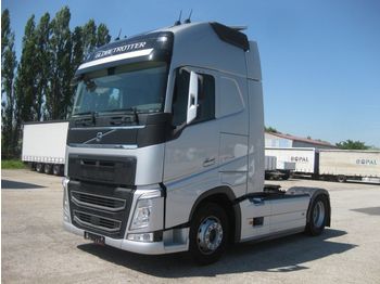 Tractor unit VOLVO FH 13 Globetrotter XL 540 4x2: picture 1