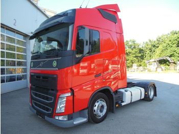 Tractor unit Volvo FH13/500 LowDeck, Globe, Euro 6, TOP STAND: picture 1