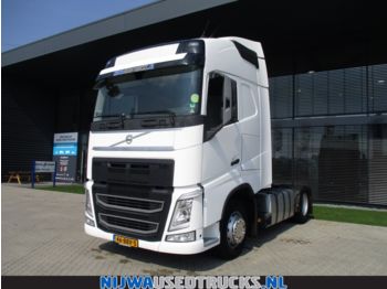 Tractor unit Volvo FH 460 I-Parkcool: picture 1