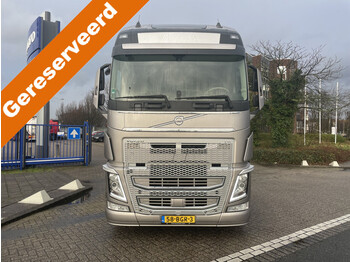 Tractor unit Volvo FH 500 4x2T Globetrotter XL: picture 1