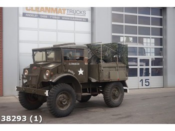 Chevrolet C 15441-M Canadian Army truck Year 1943 - Truck