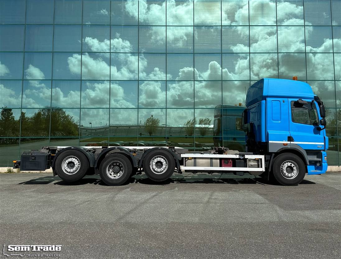 Container transporter/ Swap body truck DAF CF 85.410 FAQ ATe 8X2 PTO + Compressor Full ADR ALL Classes Holland Truck: picture 6